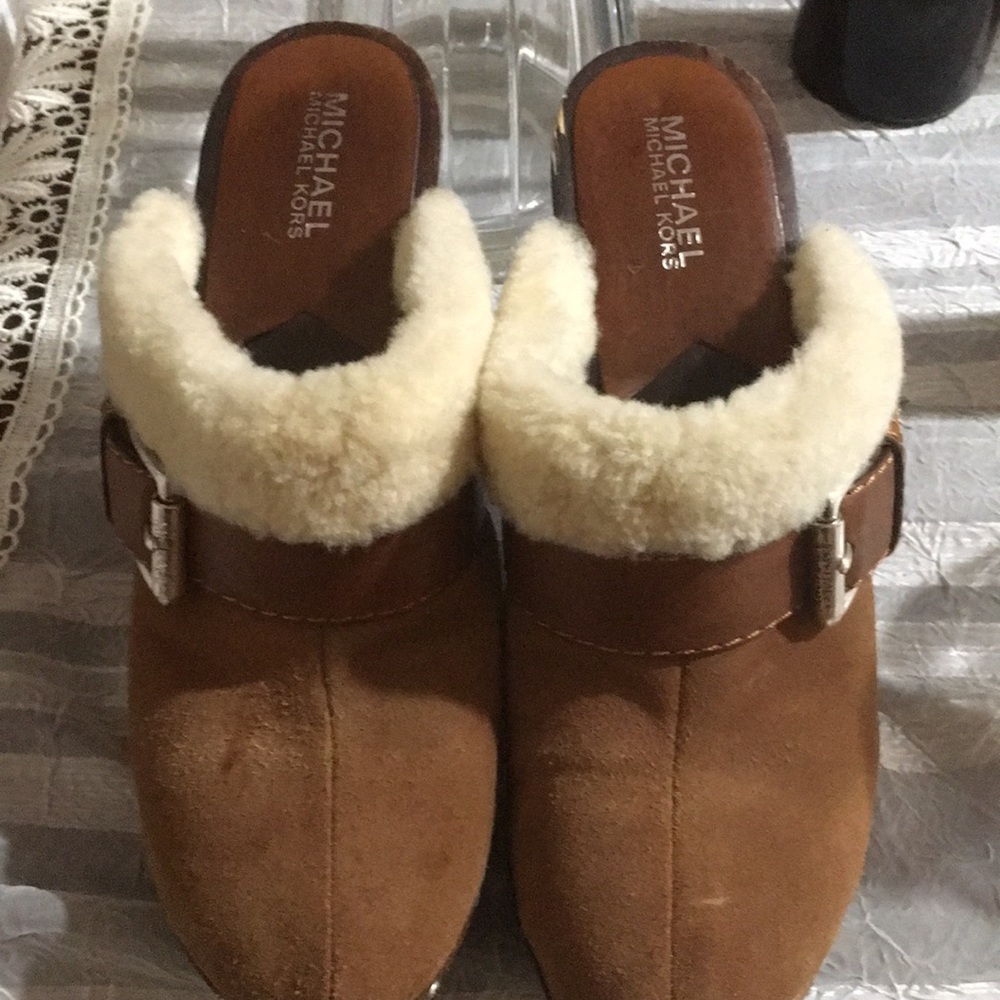 Michael Kors Size 10  rare suede shoes